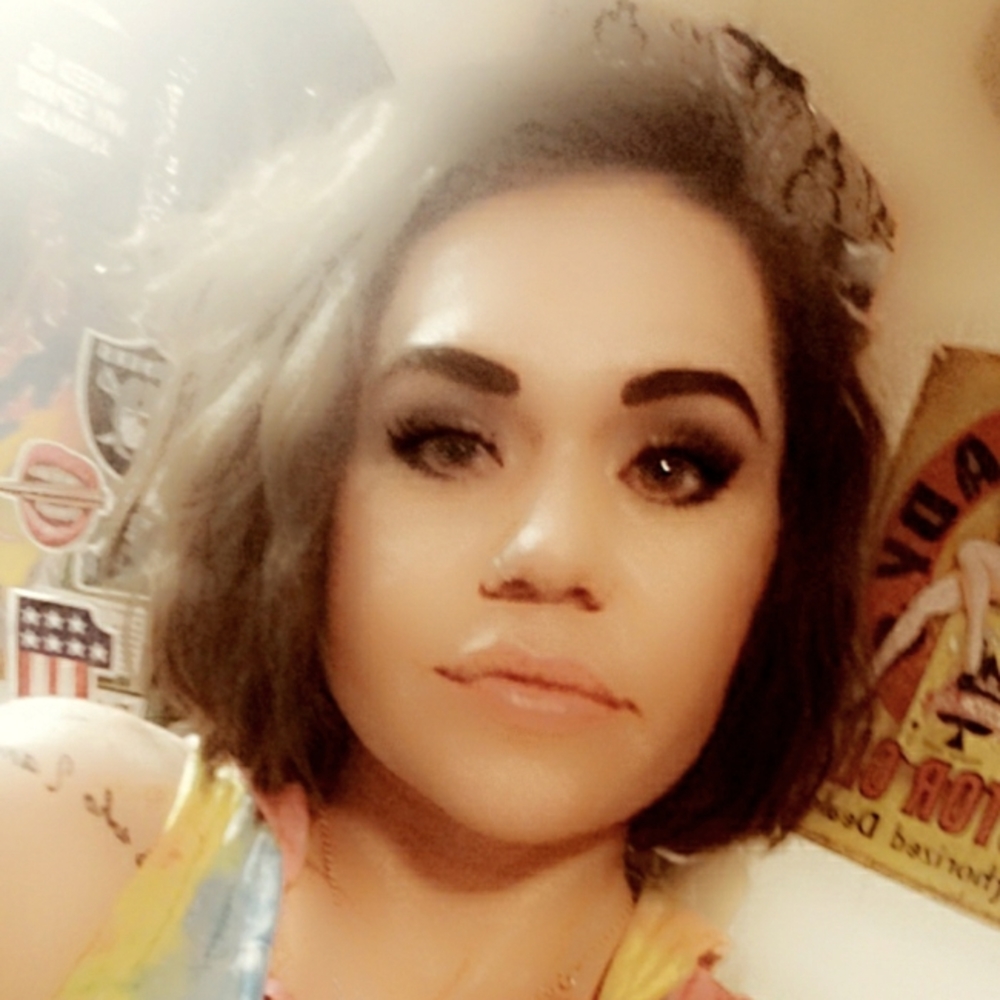 Meet your Posher, Hayley